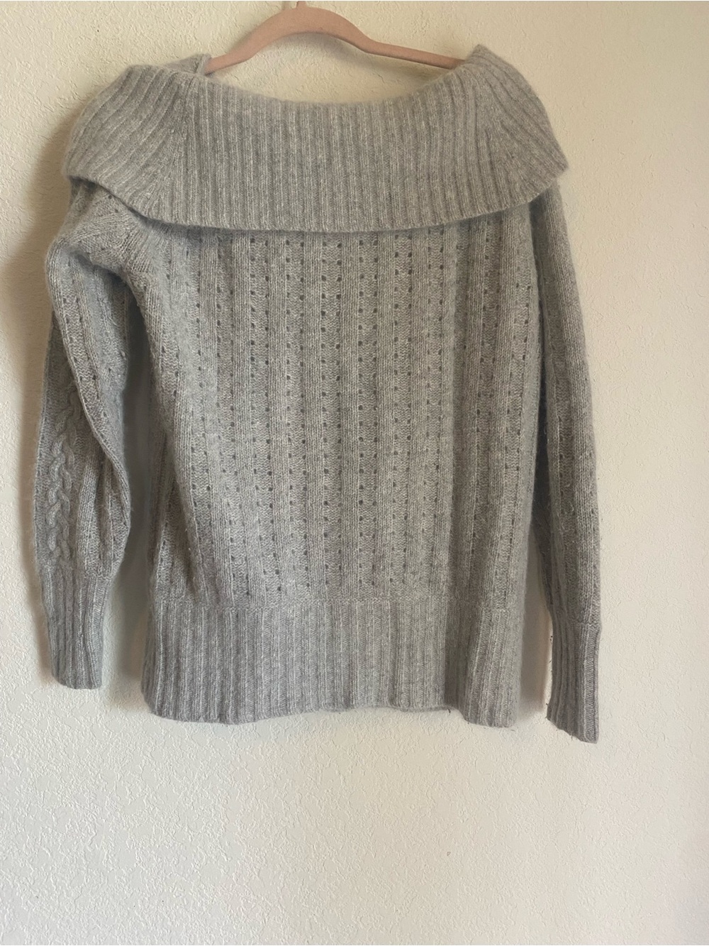 Banana Republic Grey Off-The-Shoulder Cable Knit Sweater - Picture 10 of 14